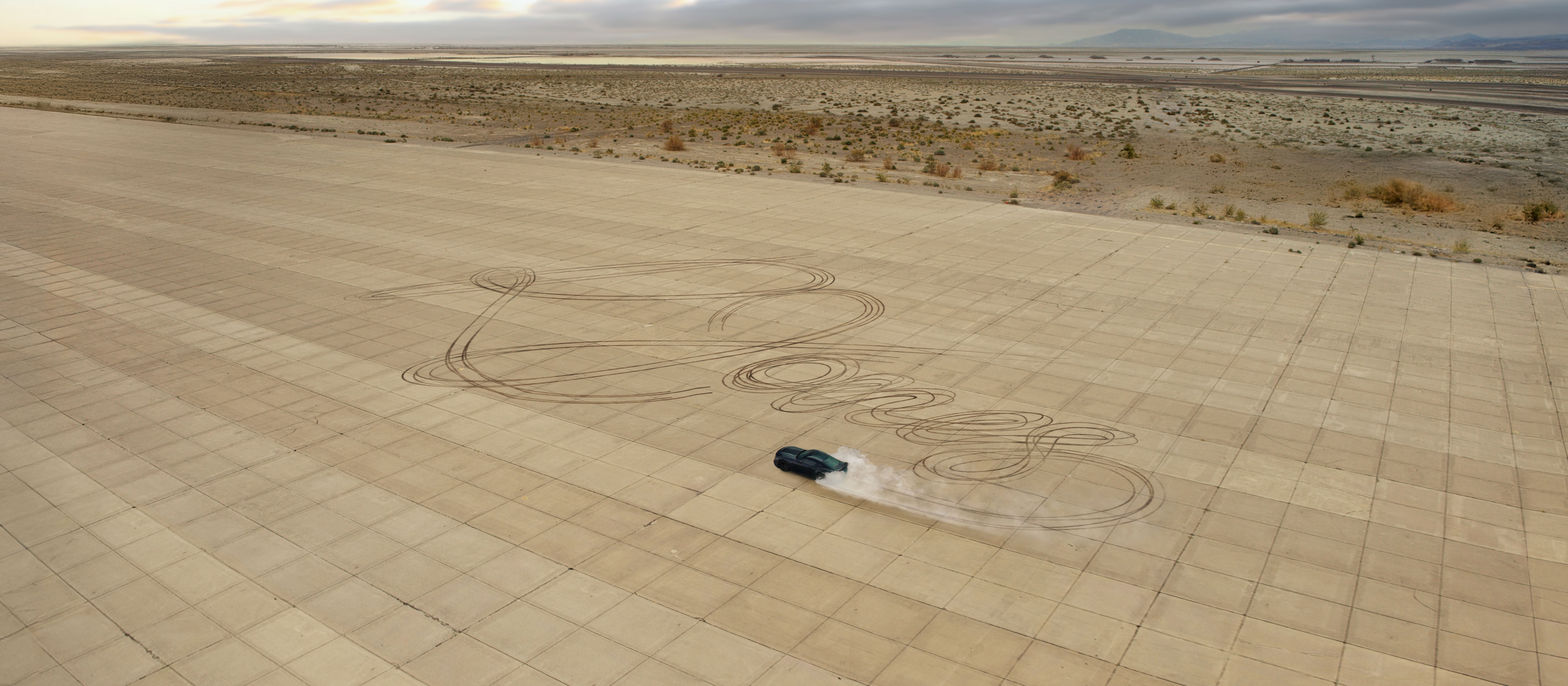 Our Ford Credit team headed out to the Great Salt Lake Desert with two Bronco Raptors, two Mustang Dark Horses, and some extra tires with the goal of using the vehicles to sign on the dotted line.